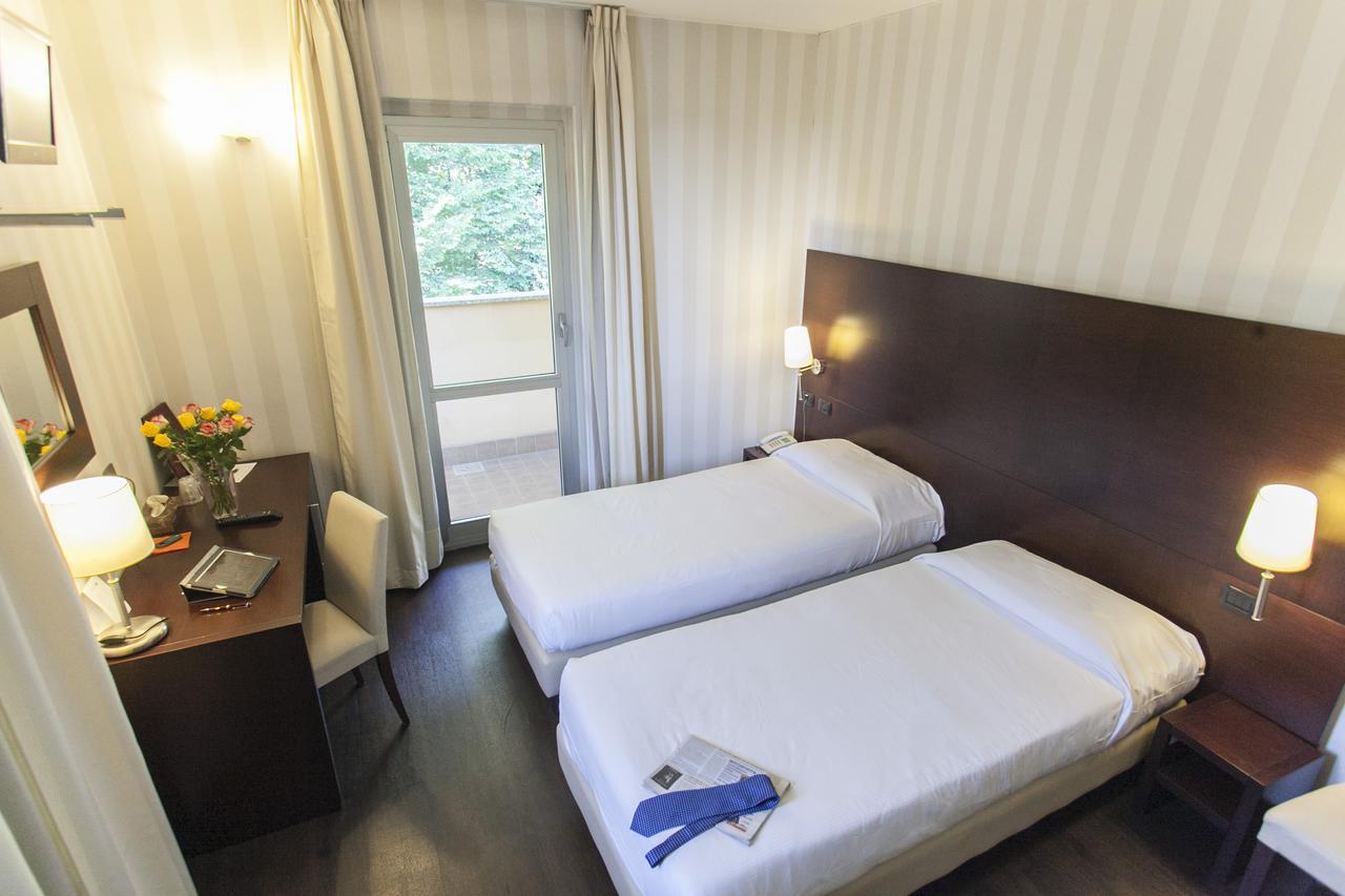 Hotel 2C Legnano Dış mekan fotoğraf