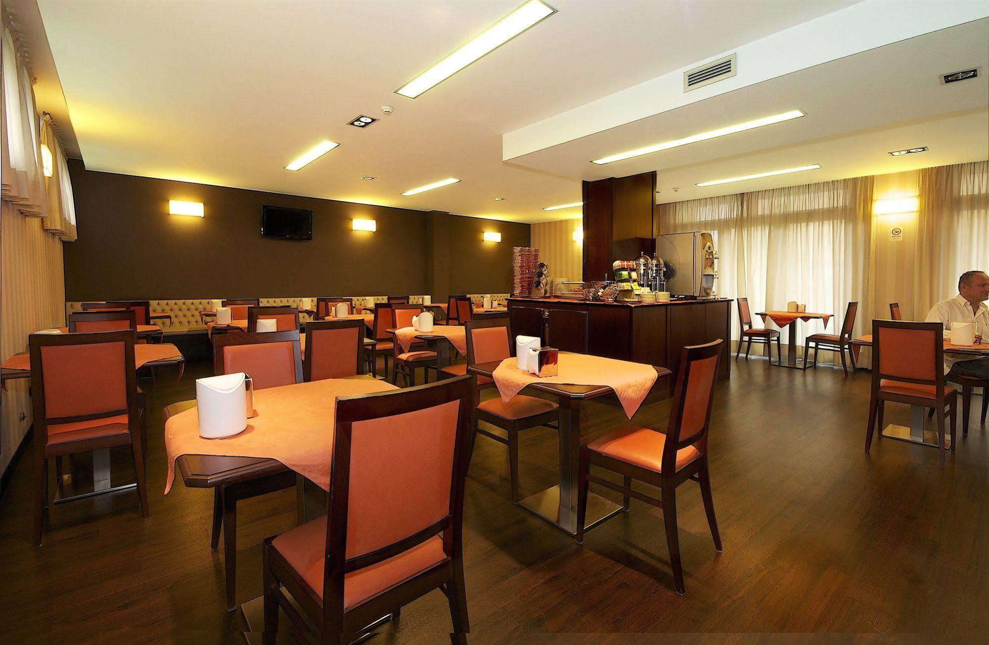Hotel 2C Legnano Dış mekan fotoğraf