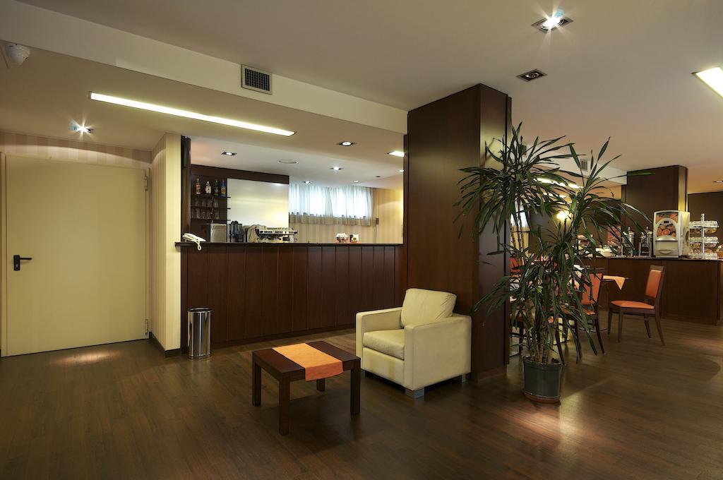Hotel 2C Legnano Dış mekan fotoğraf